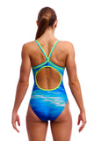 (Ladies 12) (34) Sea Breeze
