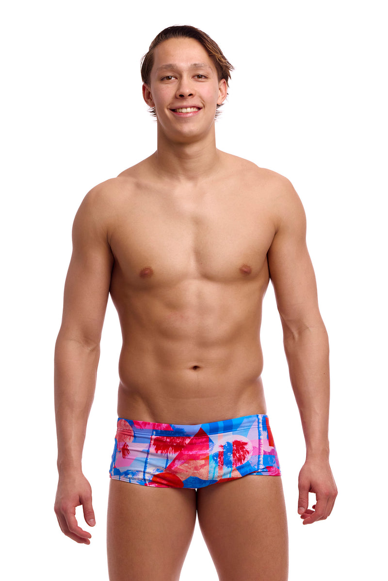 (Mens S) (32) Miss Adventure