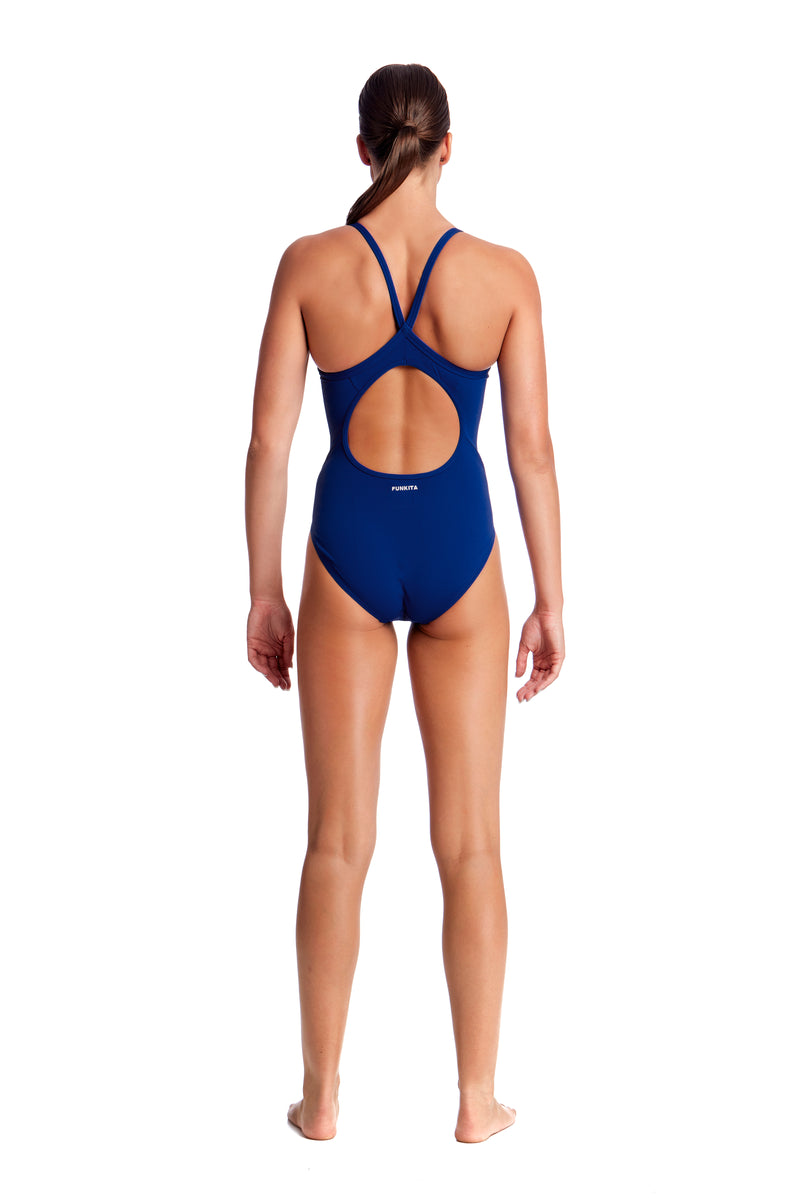 Still Ocean (Ladies 10) (32)