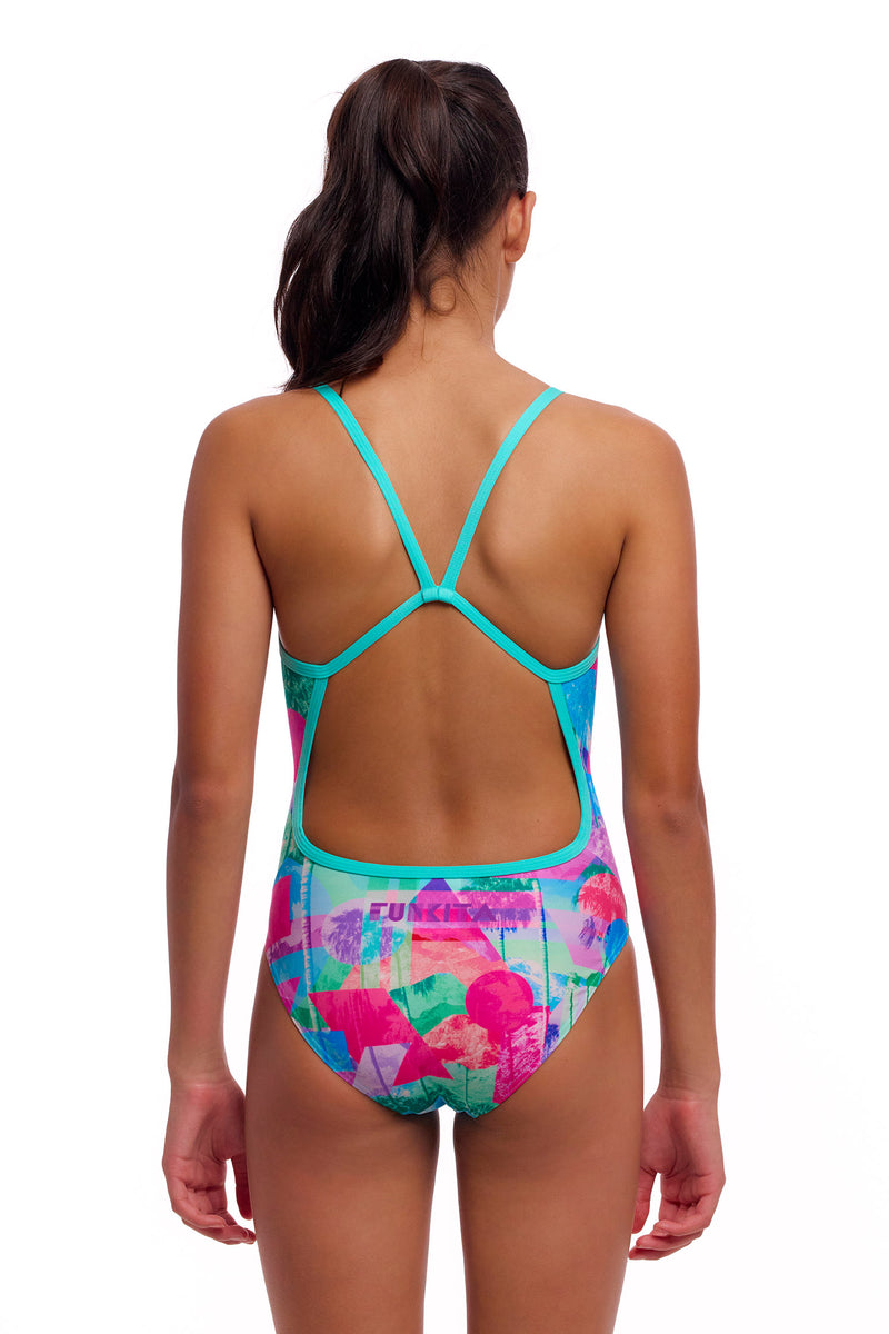 (Girls 12) (28) Snap That