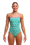 (Ladies 10) (32) Loose Goose