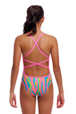 (Girls 12) (28) Swirly Straws