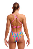 (Ladies 10) (32) Swirly Straws