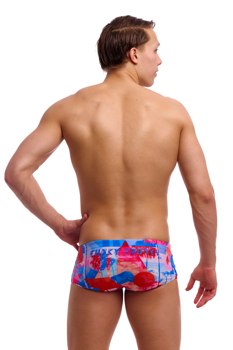 (Mens S) (32) Miss Adventure